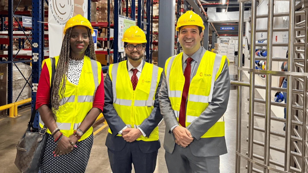 CMP realiza visita institucional a JCain Logistics para fortalecer vínculos sectoriales