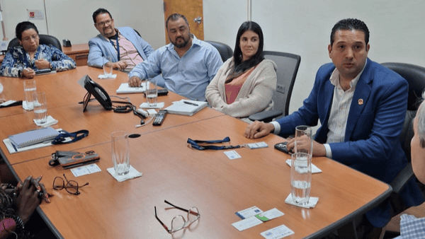 Cámara Marítima de Panamá inicia el programa CMP Conecta con visita a Canal Movers & Logistic Corp.