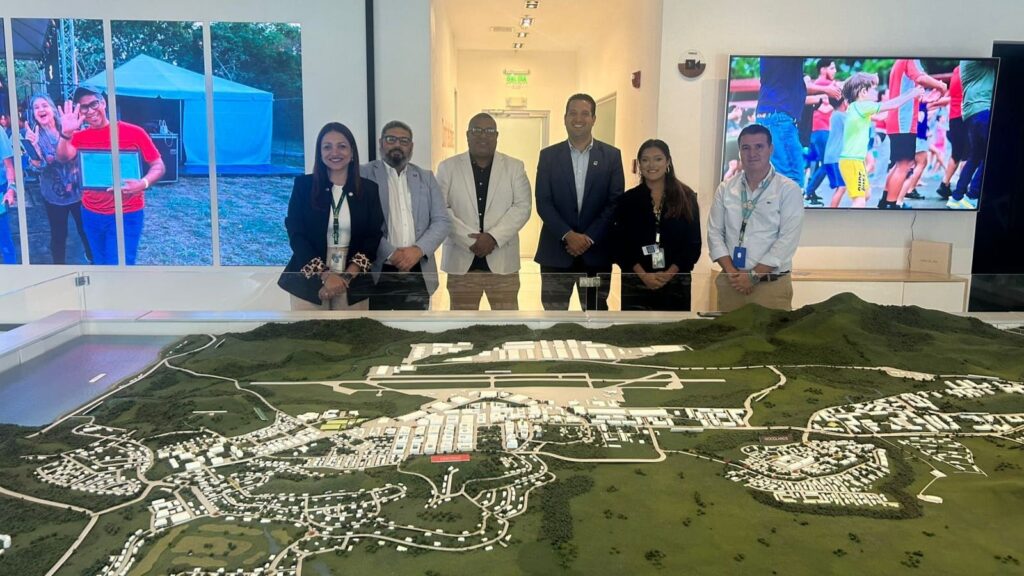CMP Conecta visita London & Regional Panamá en Panamá Pacífico