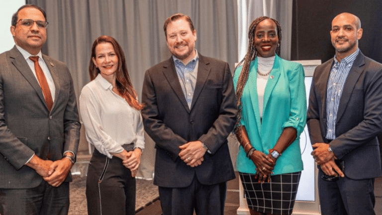 Foro Estratégico Internacional analiza el futuro del comercio y la logística global