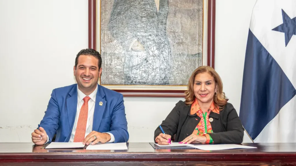 Cámara Marítima y Colegio de Abogados fortalecen agenda conjunta