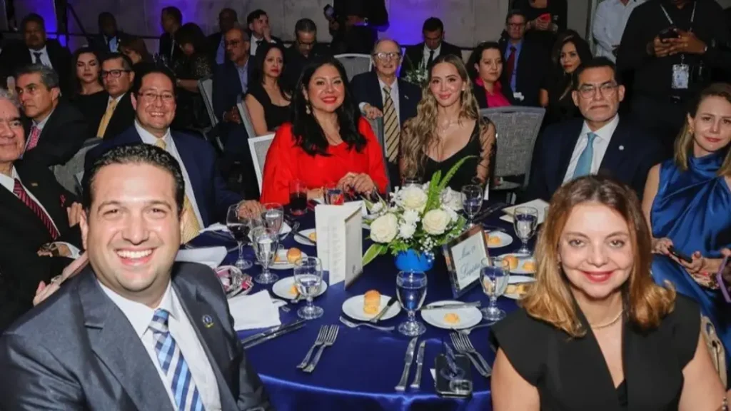 CMP participa en toma de posesión de la Junta Directiva de la CCIAP