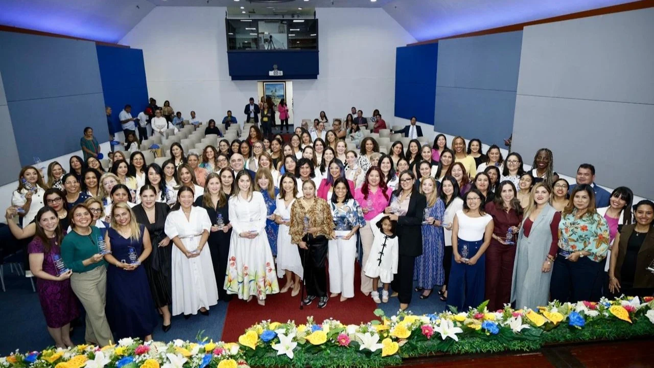 CMP participa en conmemoración del Día de la Mujer en el Sector Marítimo