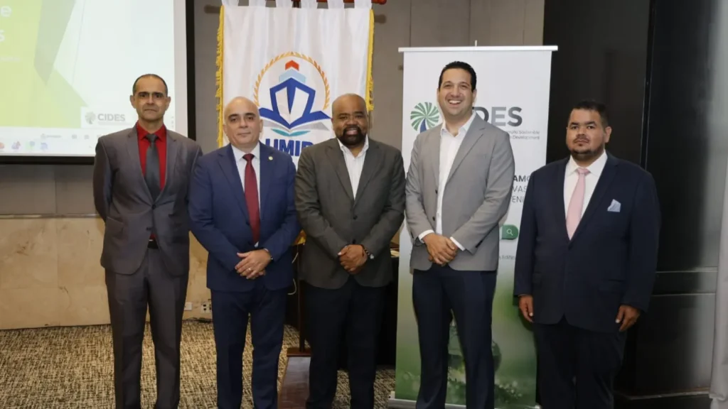 CMP participa en panel sobre prospectiva del transporte marítimo en Panamá - Noticias