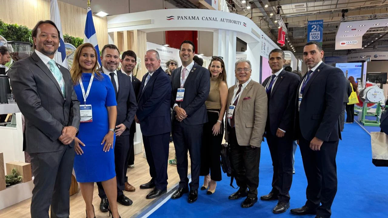 🇵🇦🇬🇷 Fortaleciendo los lazos marítimos internacionales.